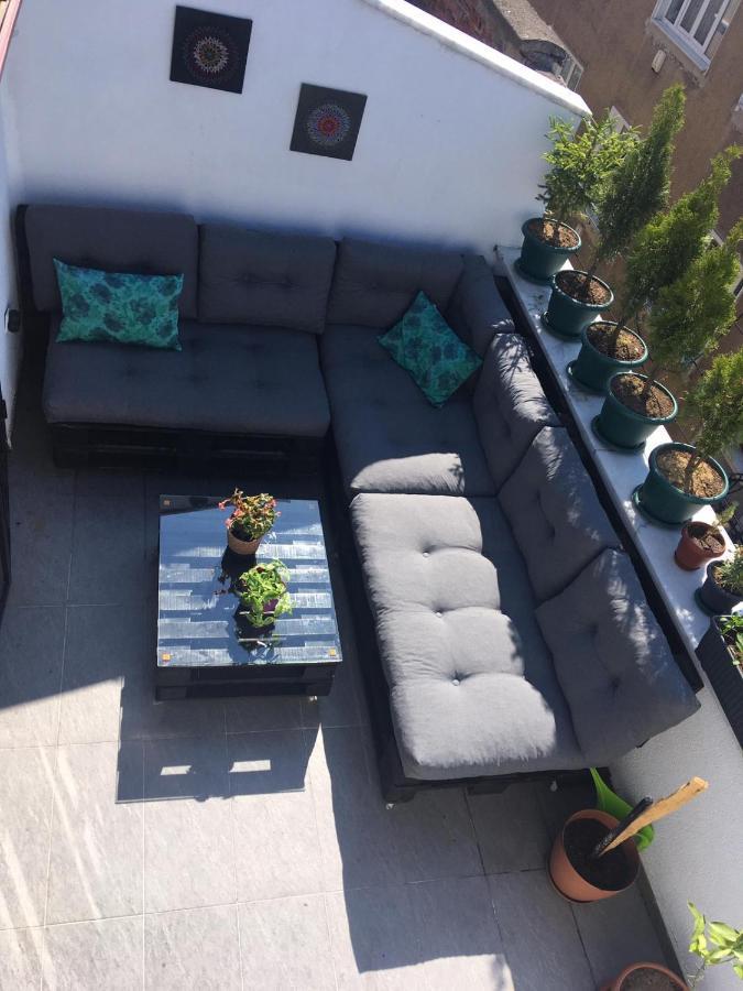Duplex With Terrace In Center,5Mn Walk To Istiklal Apartment Istanbul Ngoại thất bức ảnh