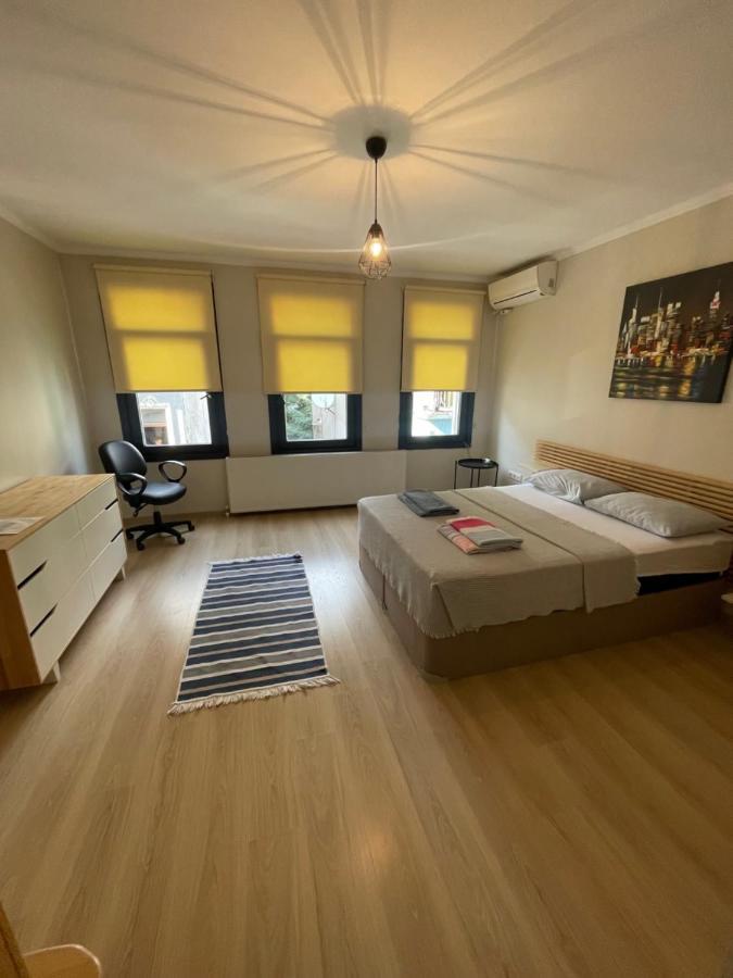 Duplex With Terrace In Center,5Mn Walk To Istiklal Apartment Istanbul Ngoại thất bức ảnh